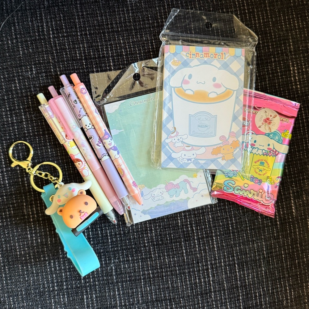 Sanrio Cinna Stationary Bundle